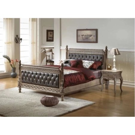 Classic Tufted Upholstered Bed with Carved Wood Frame