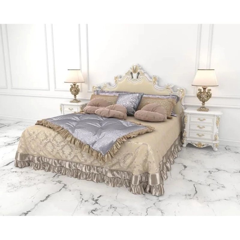 Luxury Classic Carved Wooden Bed Set with Nightstands Luxury Classic Carved Wooden Bed Set with Nightstands