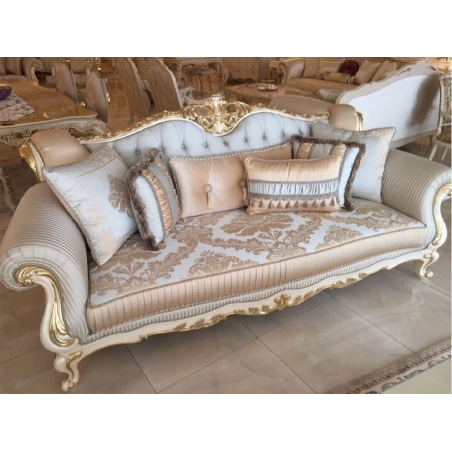 Luxurious Classic Sofa 2 Seater for Living Room by Mulyoharjo Furniture Supplier