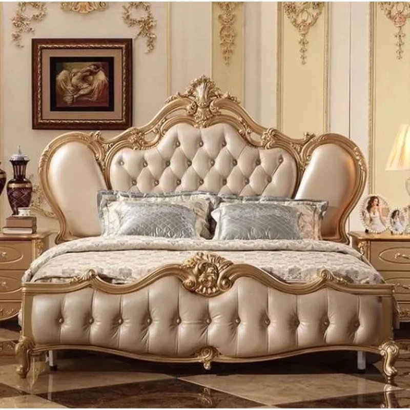 Luxury Classic Upholstered Tufted Bed with Gold Trim Luxury Classic Upholstered Tufted Bed with Gold Trim