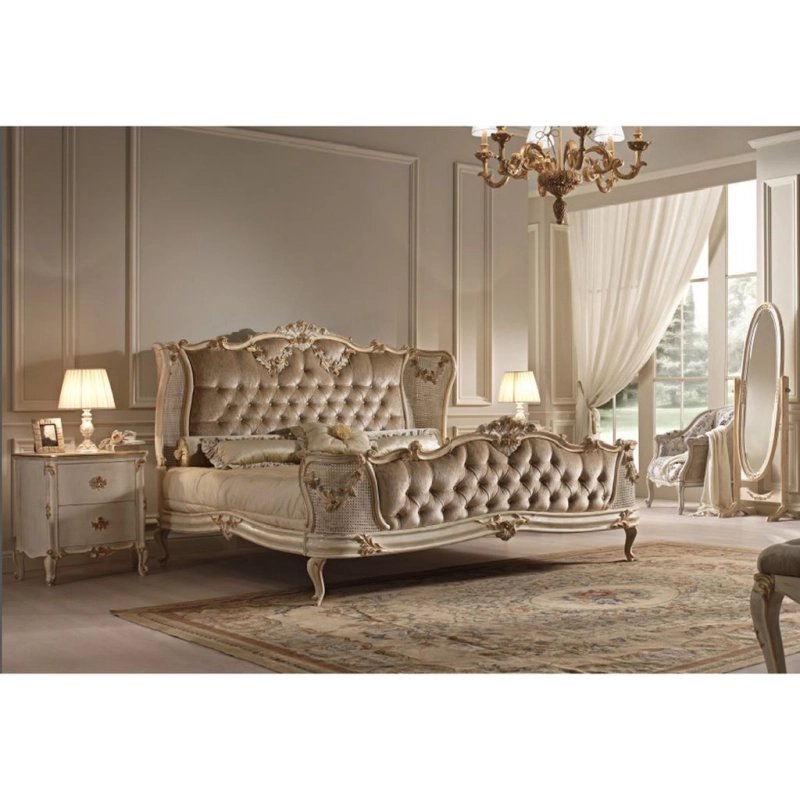Luxury Classic Carved Upholstered King Bed Set Luxury Classic Carved Upholstered King Bed Set