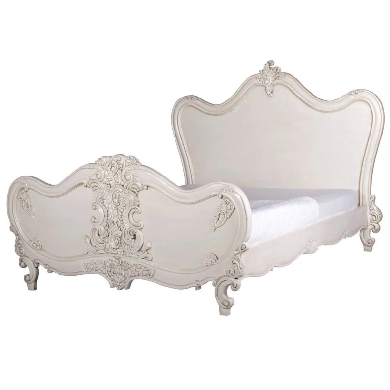 Luxury Hand-Carved Classic White Wooden Bed Frame Luxury Hand-Carved Classic White Wooden Bed Frame